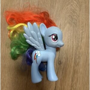 My Little Pony Rainbow Dash 2013 Hasbro 8" Tall